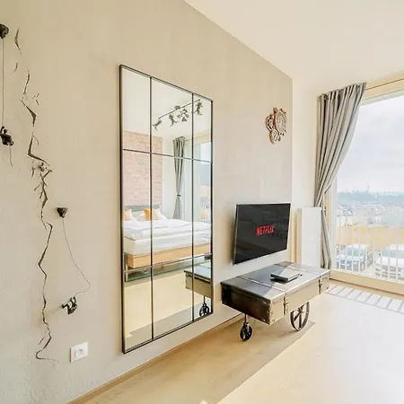 Industrialux Suite By Rentez Prag Exterior foto